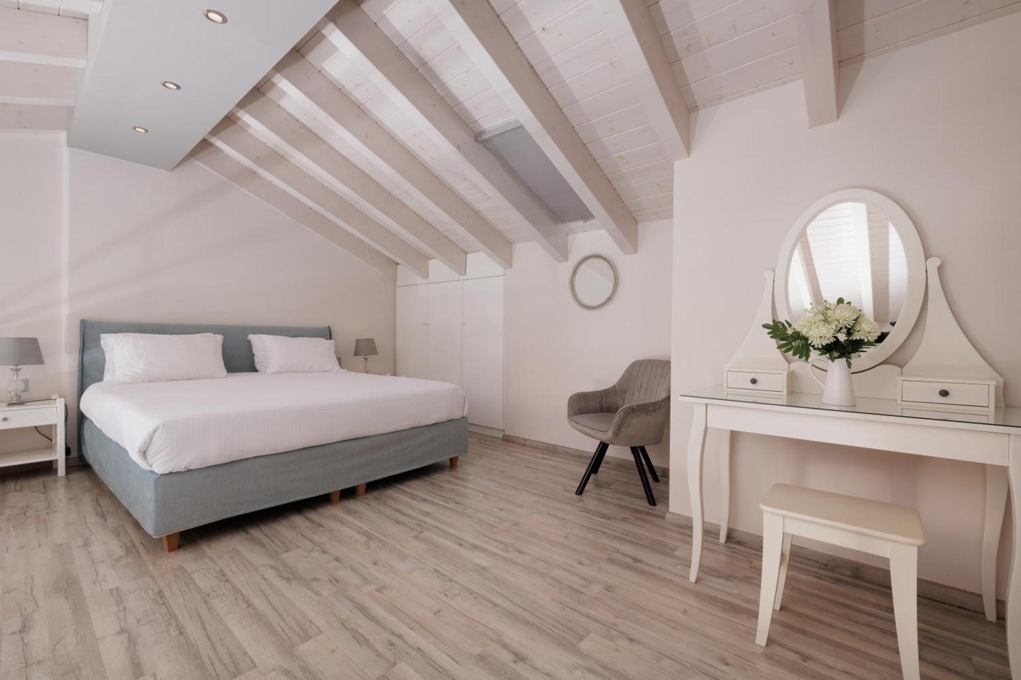 Corfu Town Luxury Studios -A 외부 사진